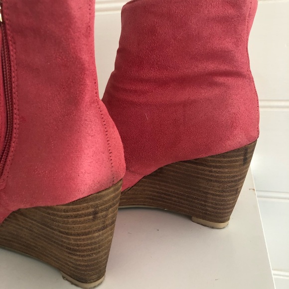 Coral suede wedge boots - Picture 2 of 2
